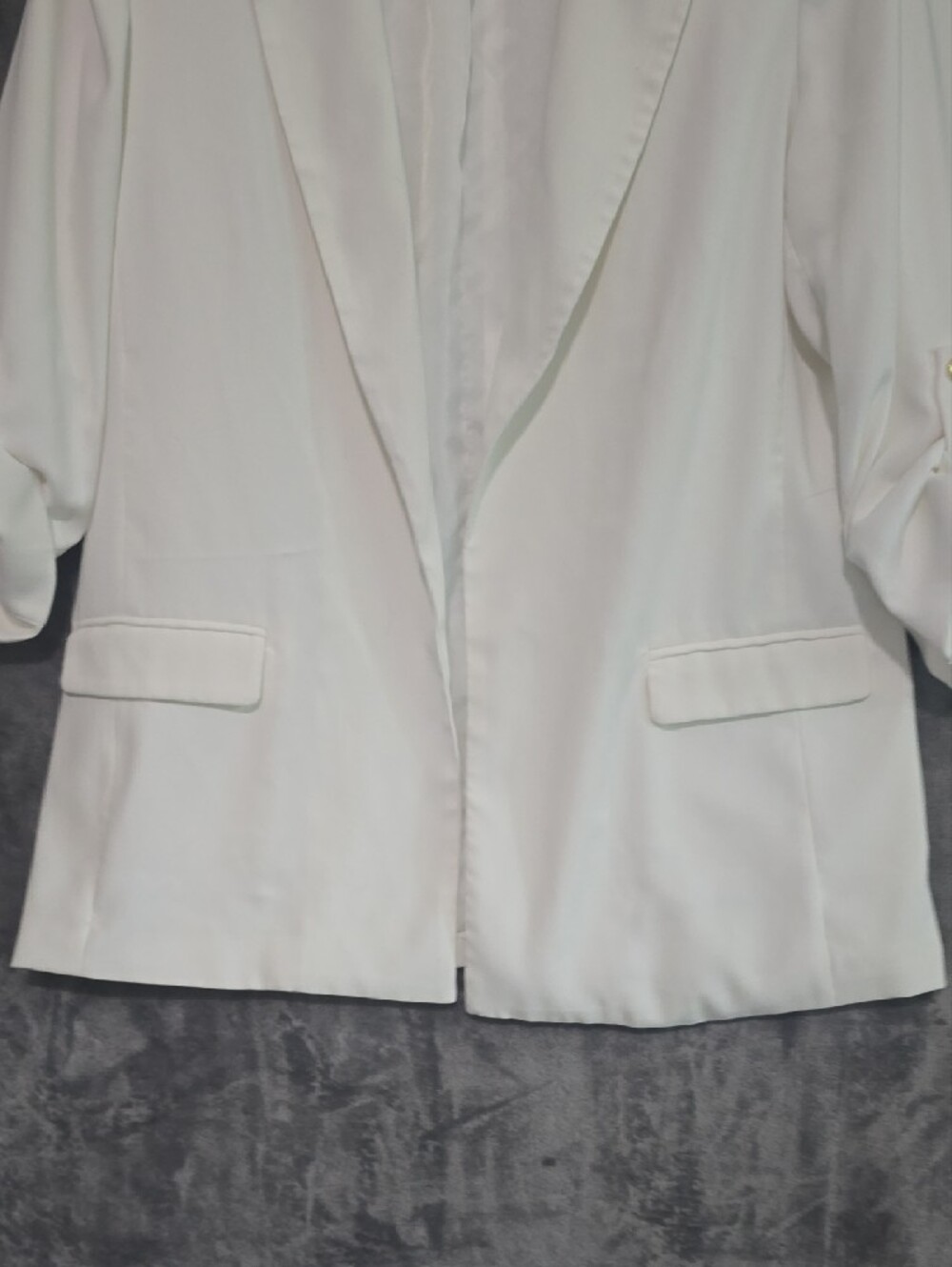 Never Worn! Tahari White Open-Front Roll-Sleeve Blazer - Picture 4 of 5